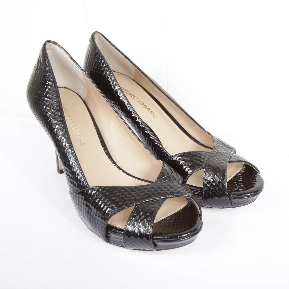Arturo Chiang Black Patent heels size 8